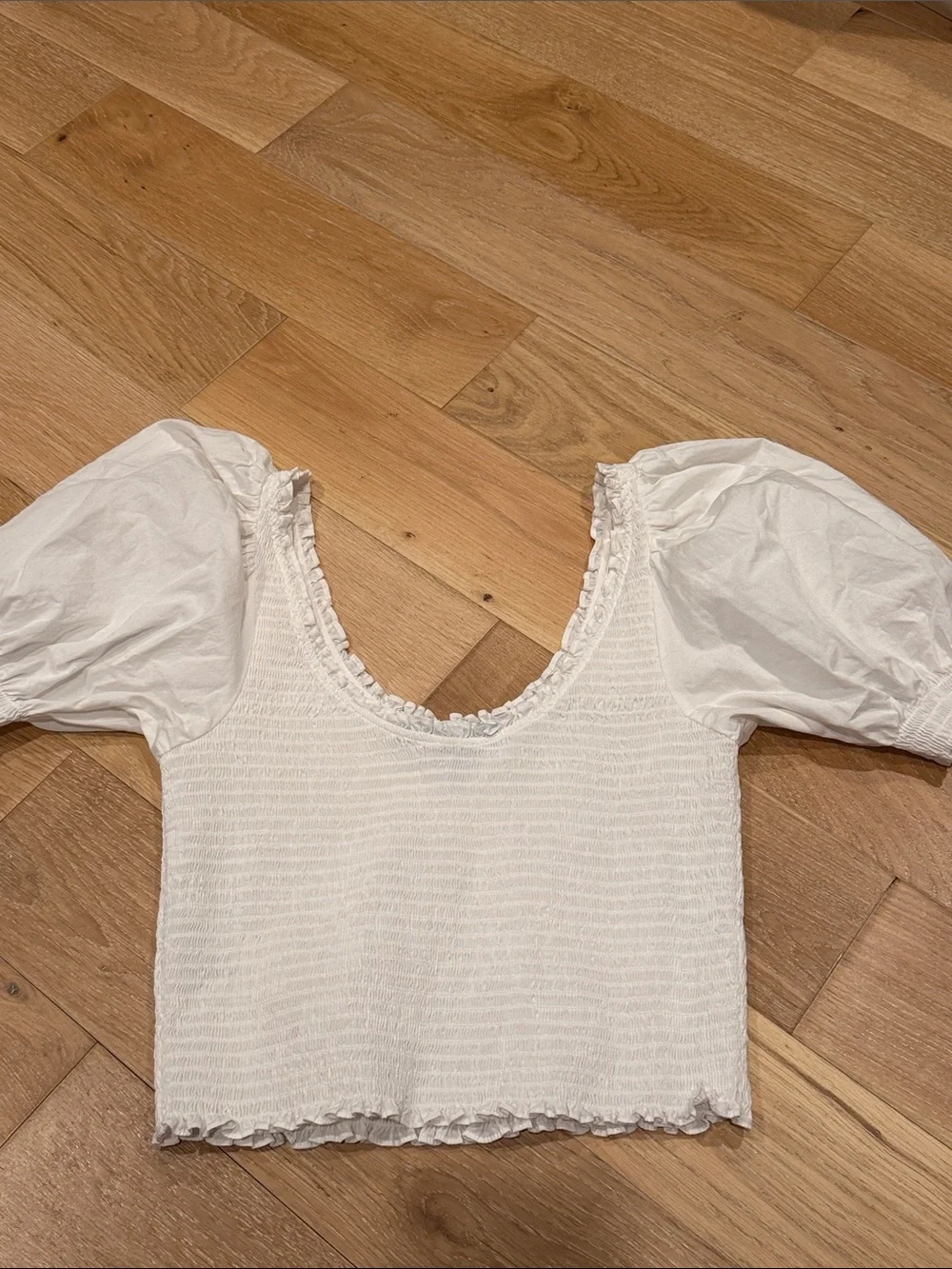 Hill House the aiko white‎ smocked top with puff sleeves large
